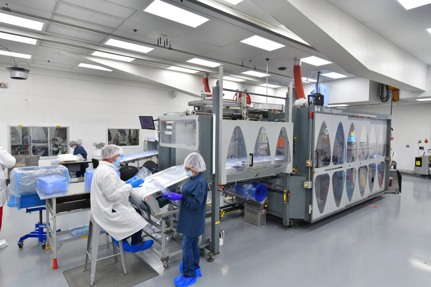 Plastic Ingenuity Clean Room for Healthcare and Medical Device Packaging
